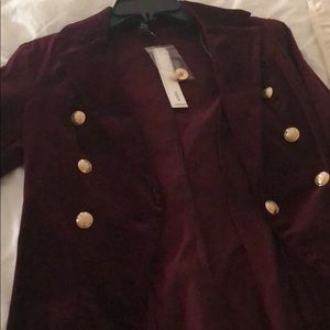 Women’s velvet blazer